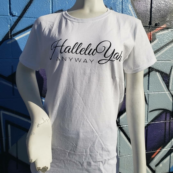 Unique T-shirts - Picture 2 of 3